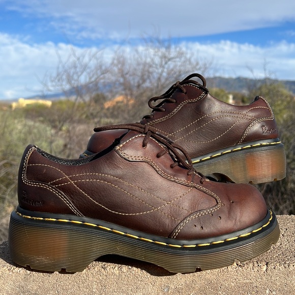 Dr. Martens Chunky Platform 5 Eye Y2K 90’s Vintage Oxfords - Picture 6 of 17